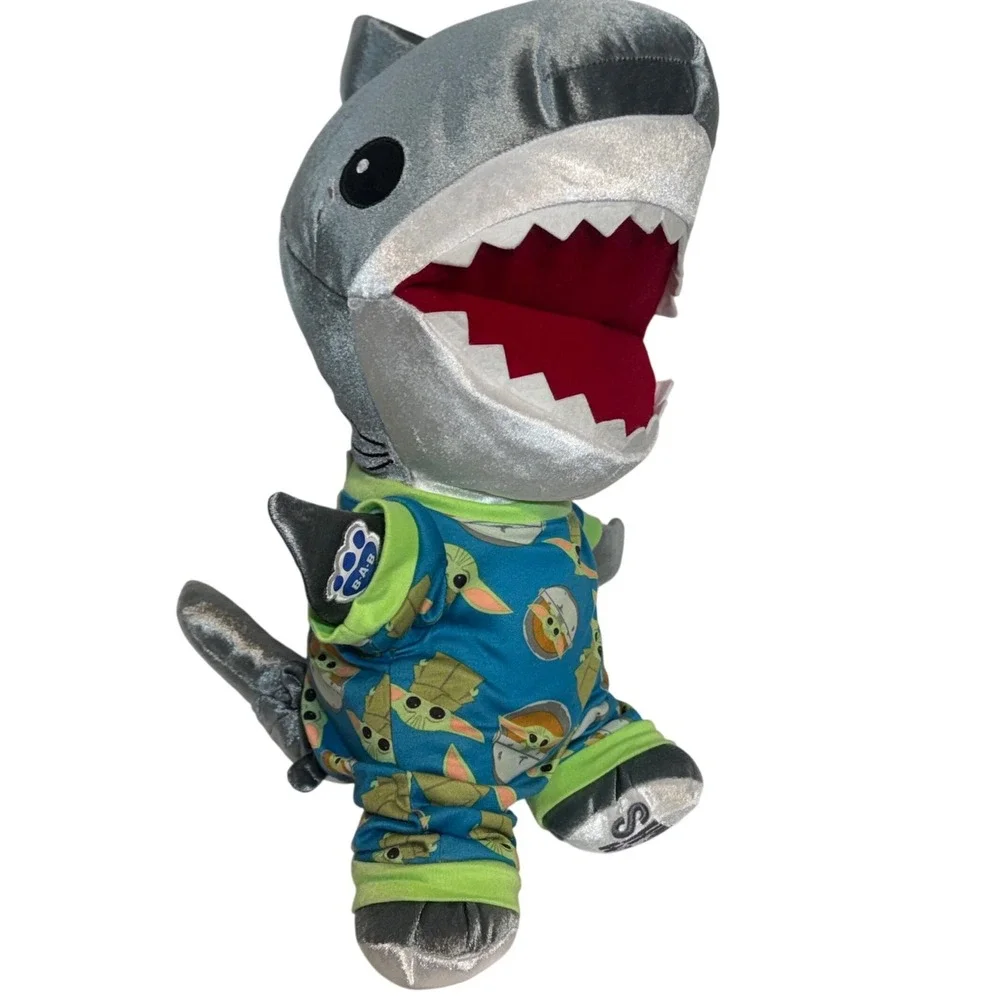 Build A Bear Shark Week 35th Anniversary Groggy Baby Yoda PJ Mando Sound Box